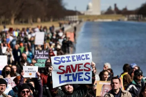 Trump’s Campaign on Science Leaves US Public Health Experts Reeling: ‘They’re Sidelining Science’
